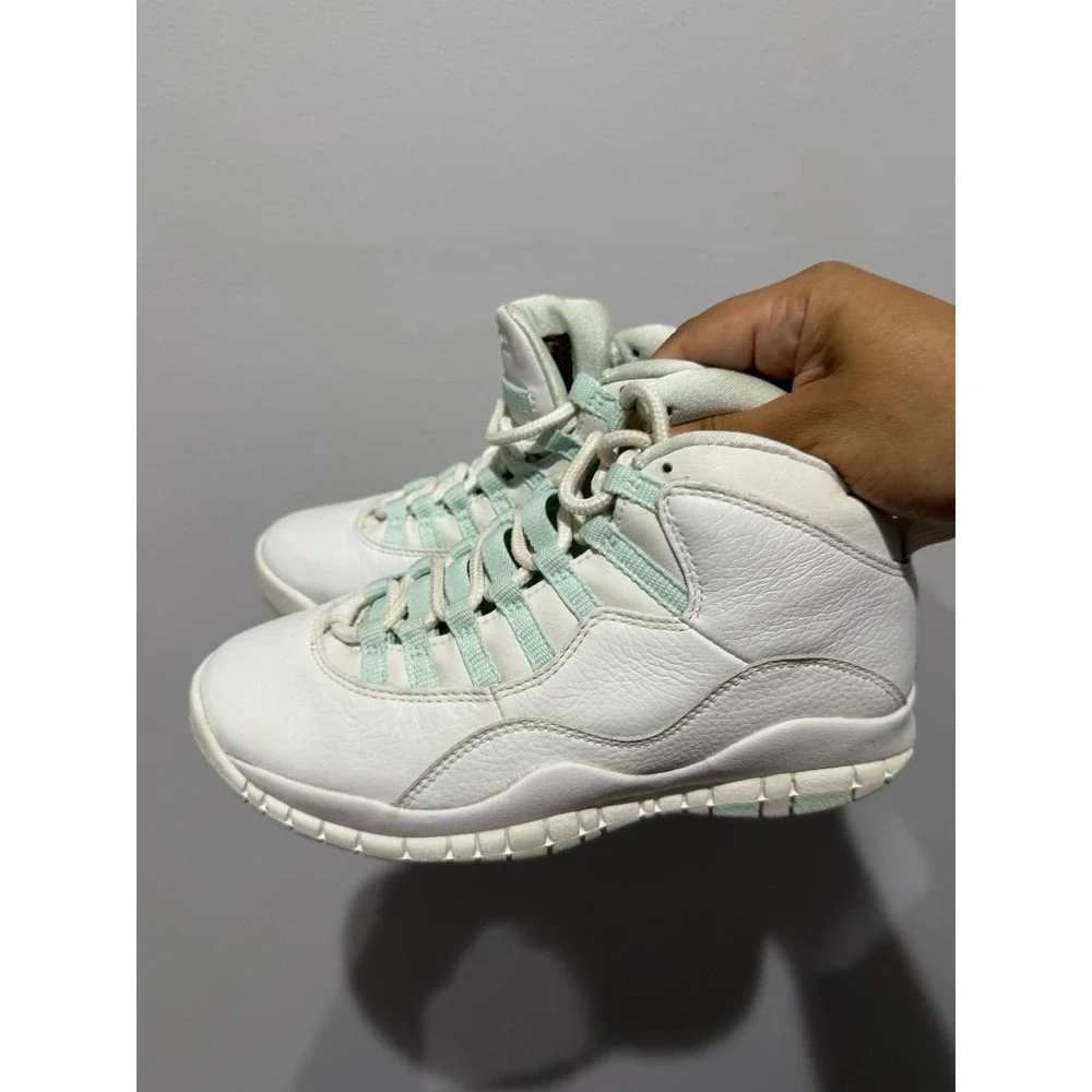 Size 6 2005 Air Jordan 10 Retro GS Ice Green 310806 131‎ J